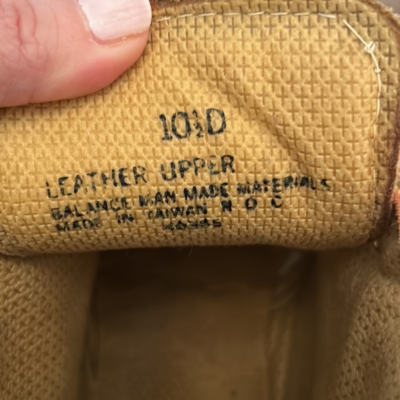 Boots - Picture 3 of 7